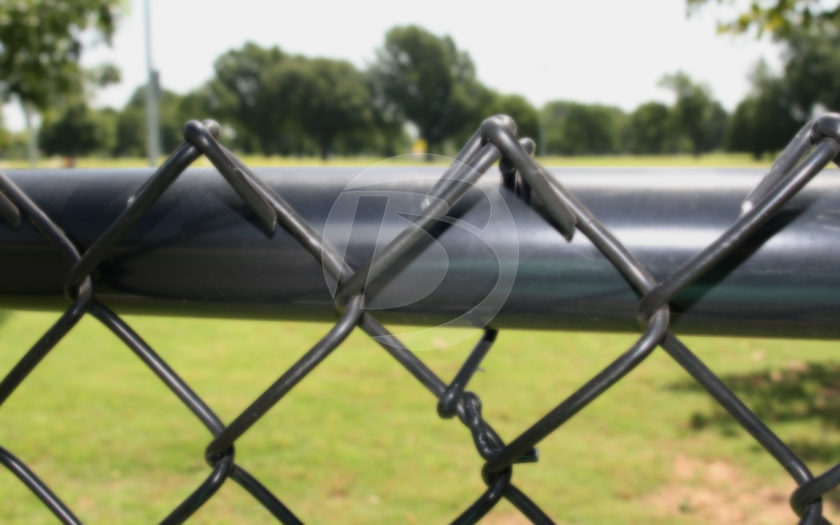 Galvanized black Top Rail and Chain link